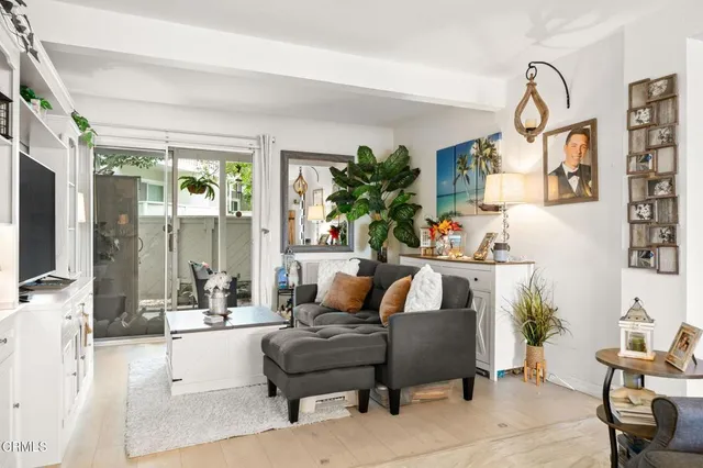 $405,000 | 209 South Ventura Road, Unit 18, Port Hueneme, CA 93041