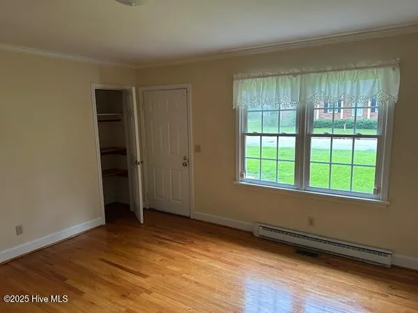 $150,000 | 407 Woodlawn Drive, Williamston, NC 27892