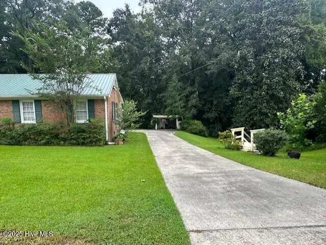 $150,000 | 407 Woodlawn Drive, Williamston, NC 27892