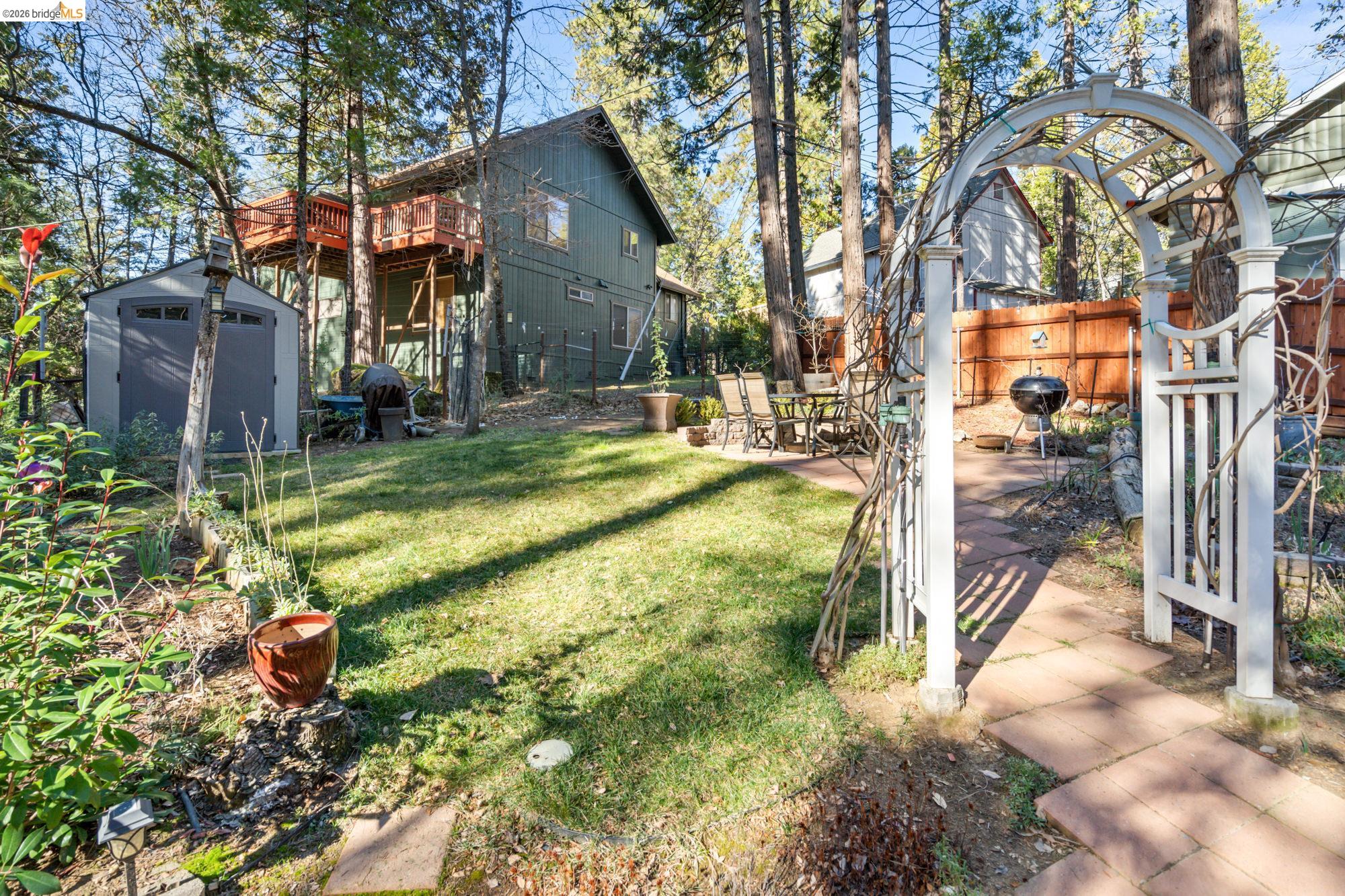 22860 Fuller Road Twain Harte, CA 95383 - Photo 25 of 44