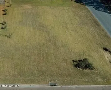 $15,000 | 700 Wayne Drive, Canton, MS 39046