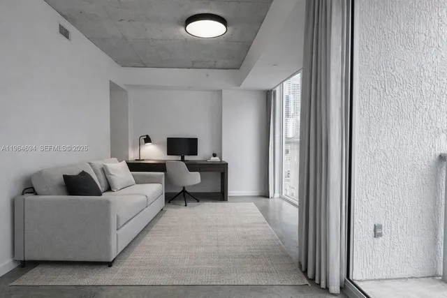 $3,400 | 151 Southeast 1st Street, Unit 1501, Miami, FL 33131