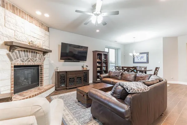 $3,550 | 14800 Belclaire Avenue, Aledo, TX 76008