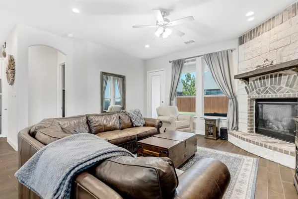 $3,550 | 14800 Belclaire Avenue, Aledo, TX 76008