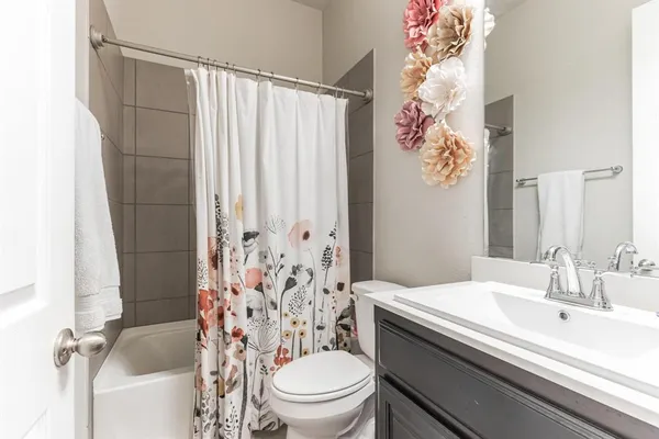 $3,550 | 14800 Belclaire Avenue, Aledo, TX 76008