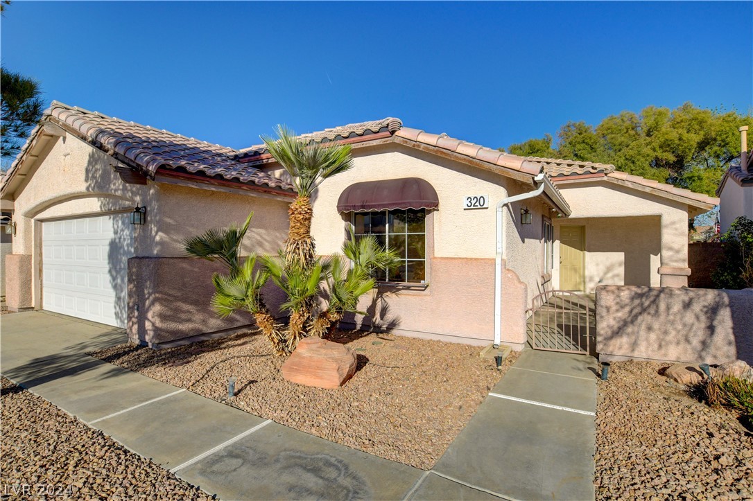 320 Mt Hope Street Henderson, NV 89014 - Photo 4 of 37