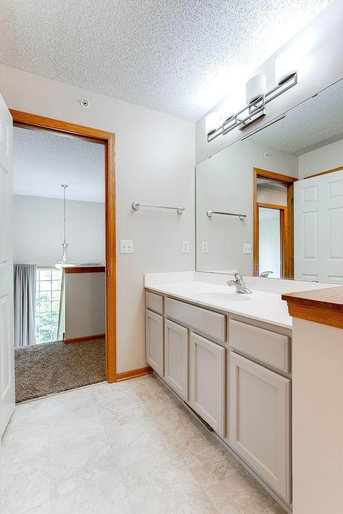 8809 Brunswick Path, Unit 1302 Inver Grove Heights, MN 55076 - Photo 28 of 41 Gallery Image 28