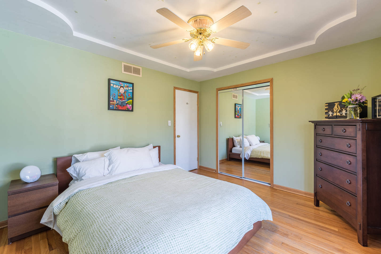 26-w056 Jewell Road Wheaton, IL 60187 - Photo 16 of 29 Gallery Image 16