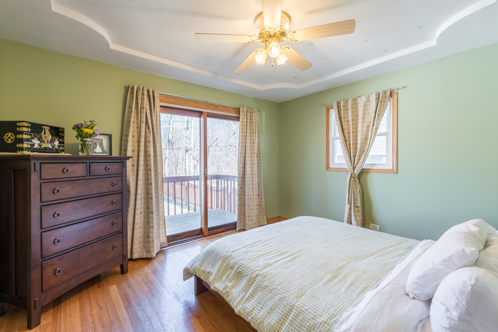 26-w056 Jewell Road Wheaton, IL 60187 - Photo 17 of 29 Gallery Image 17