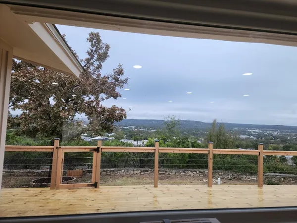 $2,500 | 100 Chula Vista Drive, Kerrville, TX 78028