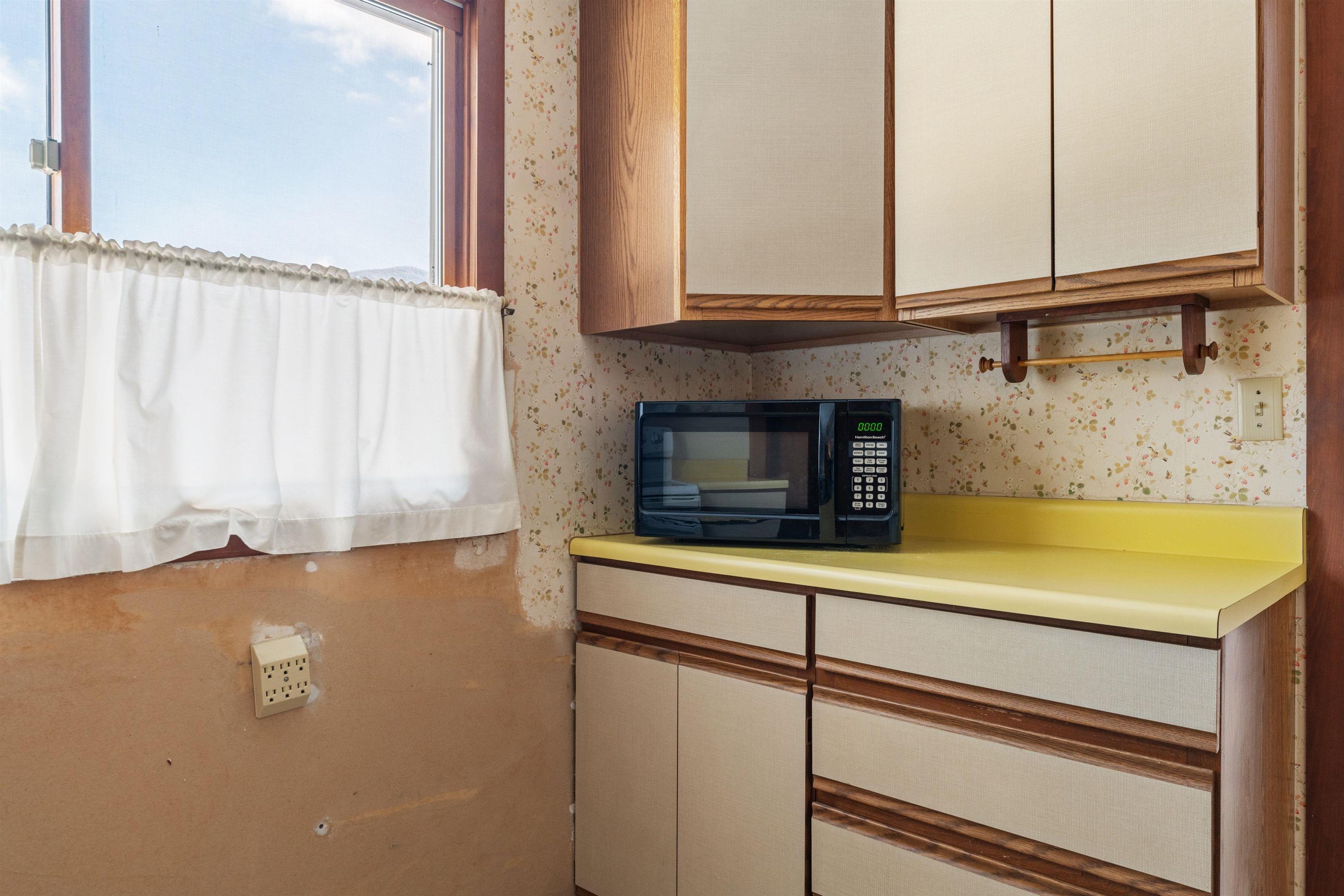 572 Wells Road Franconia, NH 03580 - Photo 15 of 38