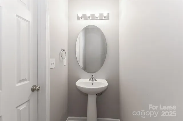 $1,600 | 153 Marakery Road, Unit B, Mooresville, NC 28115