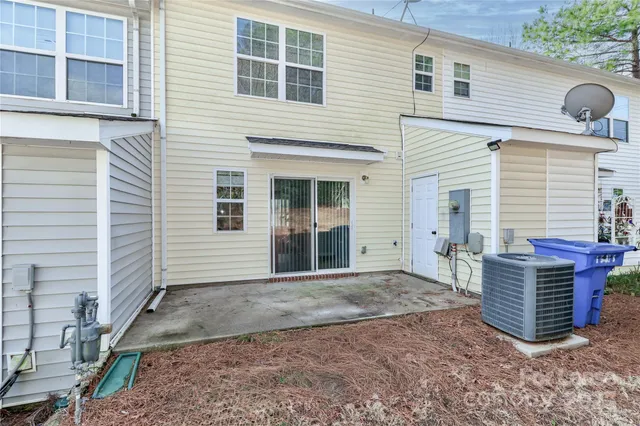 $1,600 | 153 Marakery Road, Unit B, Mooresville, NC 28115