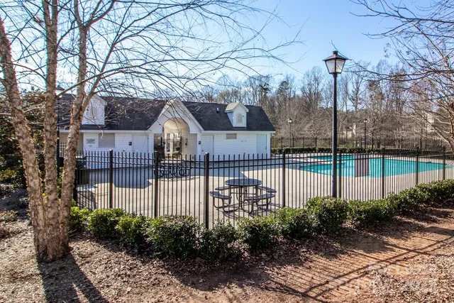 $1,600 | 153 Marakery Road, Unit B, Mooresville, NC 28115