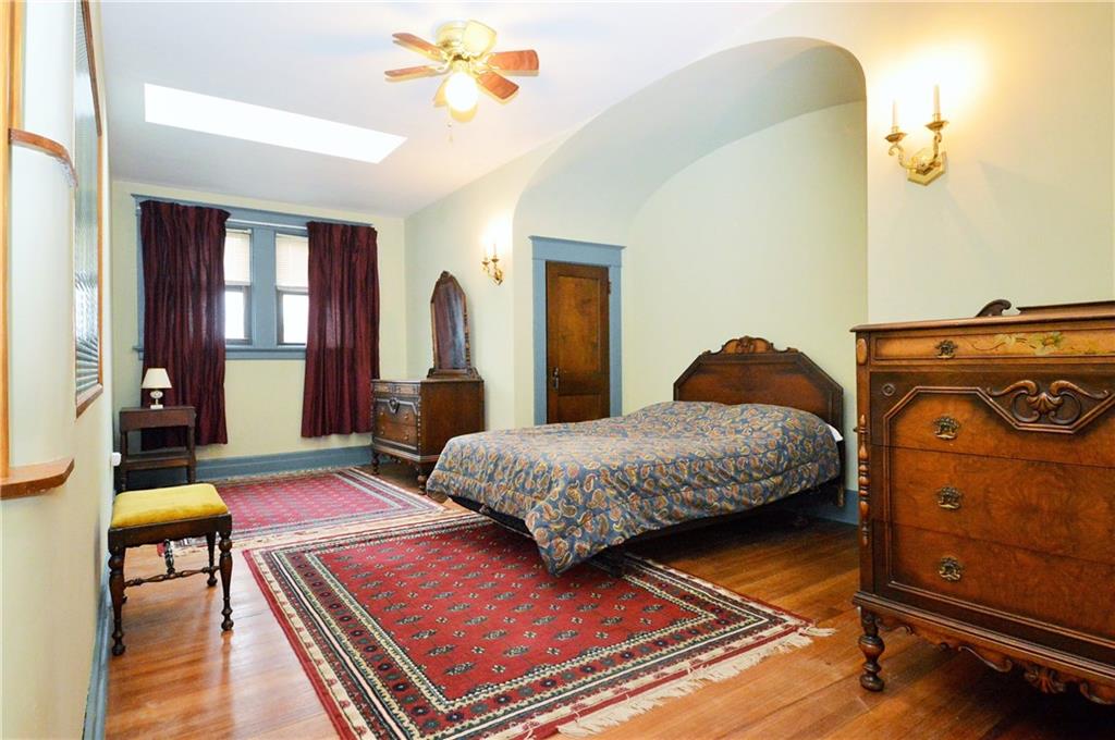 2116 Mt Troy Road Pittsburgh, PA 15212 - Photo 15 of 25 Gallery Image 15
