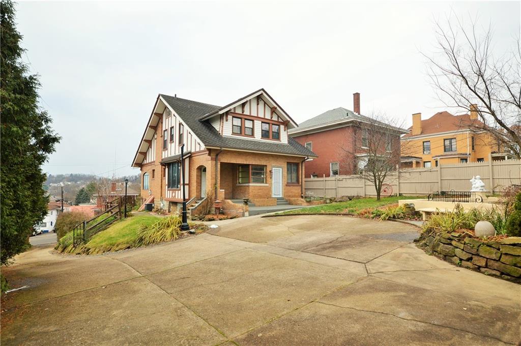 2116 Mt Troy Road Pittsburgh, PA 15212 - Photo 5 of 25 Gallery Image 5