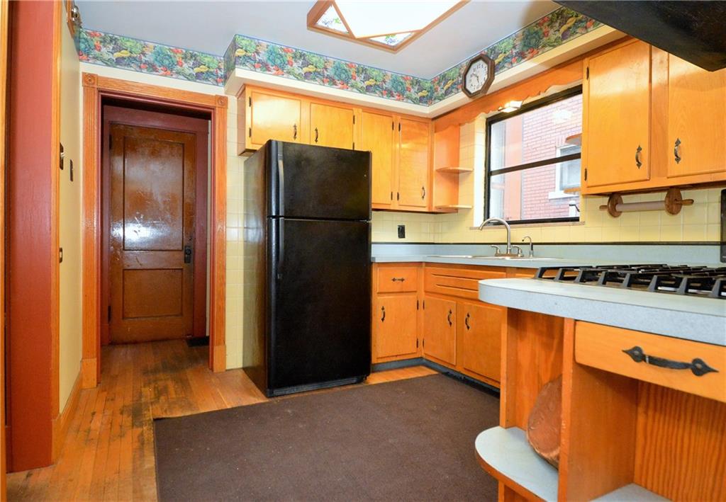 2116 Mt Troy Road Pittsburgh, PA 15212 - Photo 10 of 25 Gallery Image 10