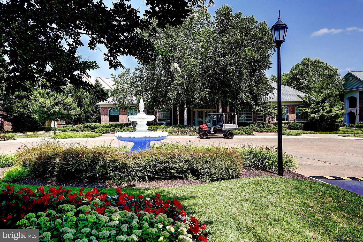 42481 Rockrose Square, Unit 303 Ashburn, VA 20148 - Photo 6 of 19