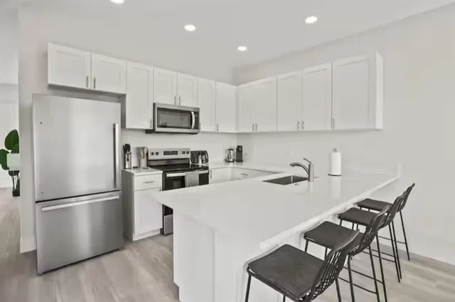 $950,000 | 1547 West 26th Court, Riviera Beach, FL 33404