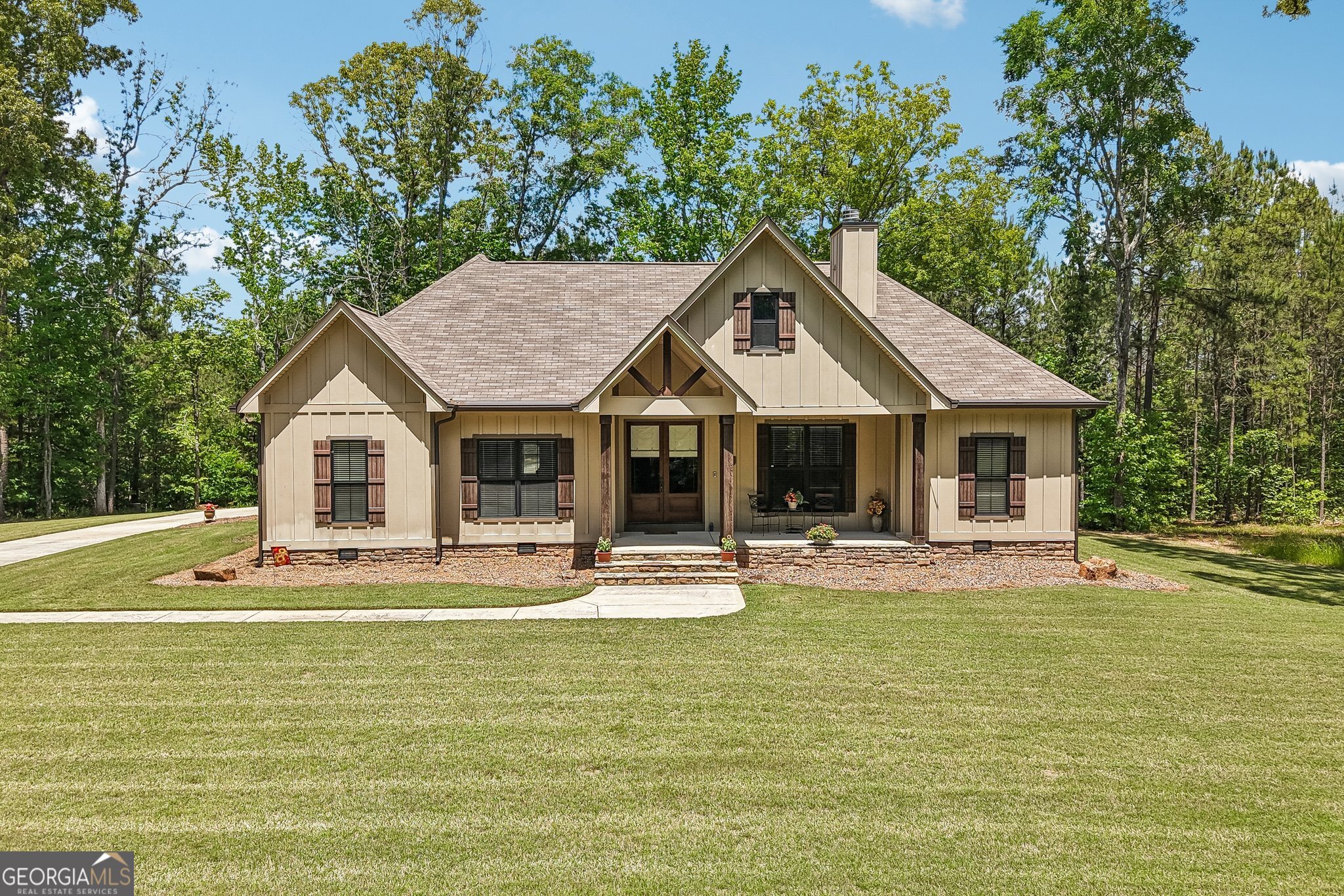 108 Wilderness Way Jackson, GA 30233 - Photo 2 of 31