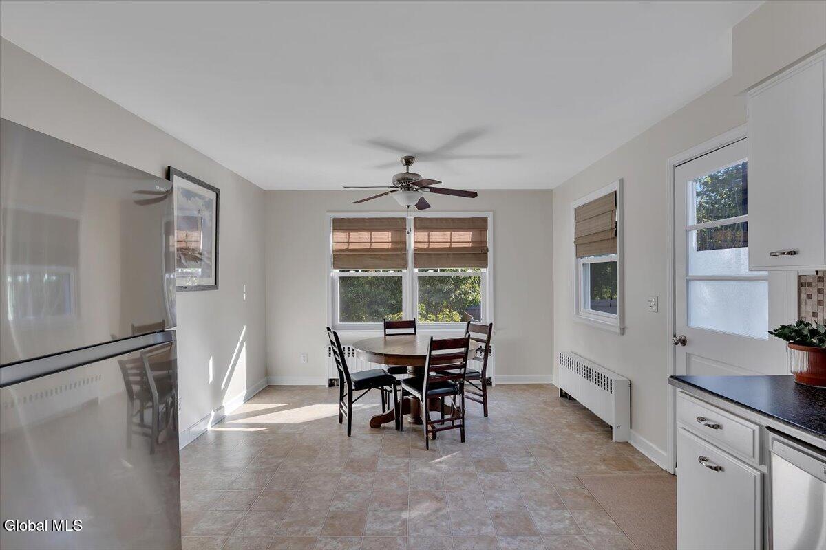 5 Morningside Drive Bethlehem, NY 12054 - Photo 15 of 47 16-P1568339