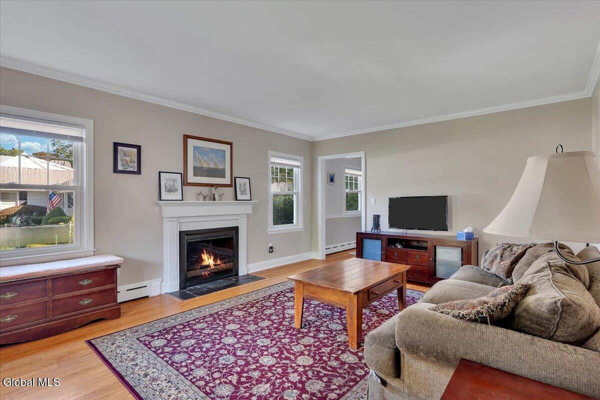 5 Morningside Drive Bethlehem, NY 12054 - Photo 2 of 47 08-P1568286