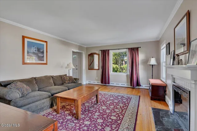 $442,000 | 5 Morningside Drive, Bethlehem, NY 12054