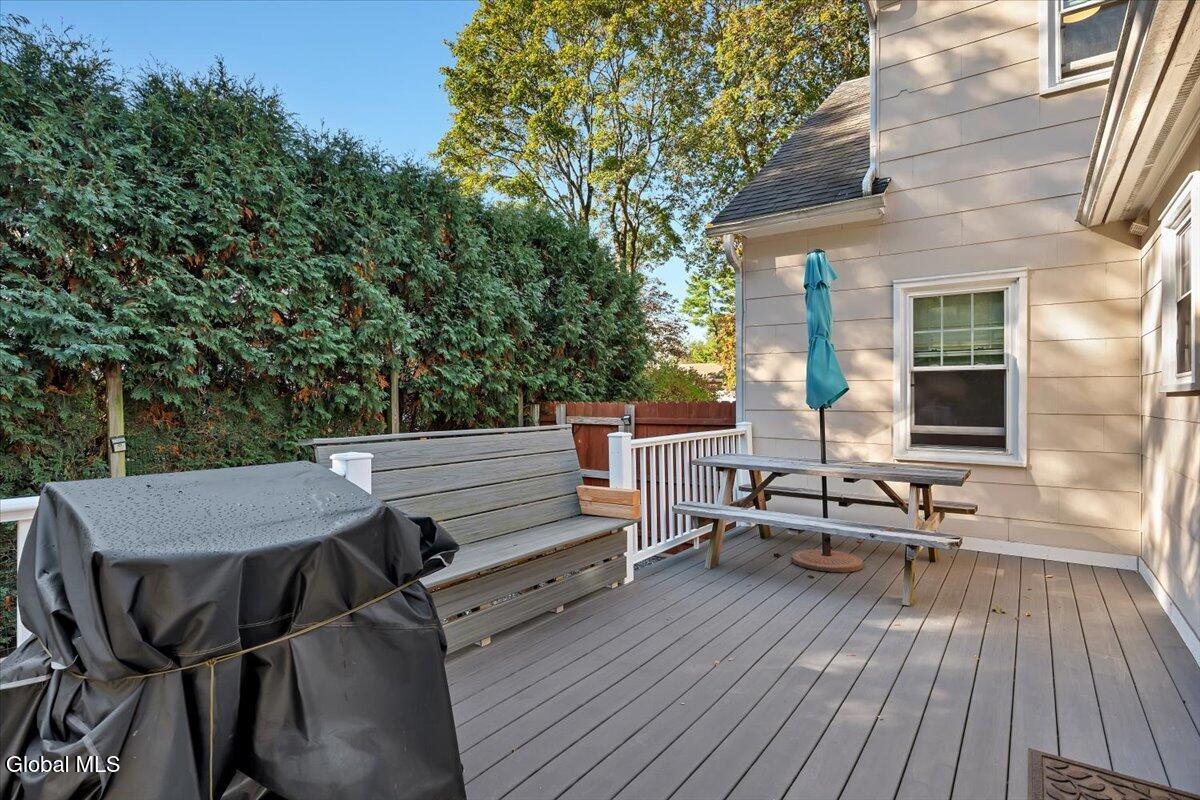 5 Morningside Drive Bethlehem, NY 12054 - Photo 40 of 47 41-P1568257