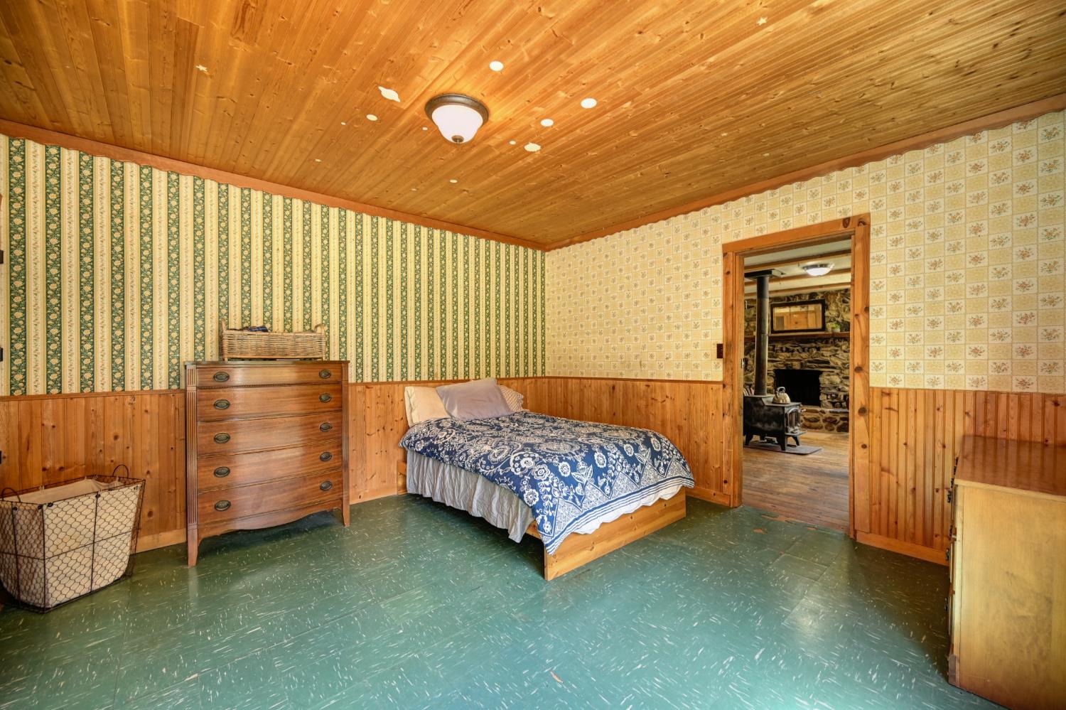 1147 Lotus Road Lotus, CA 95651 - Photo 22 of 65