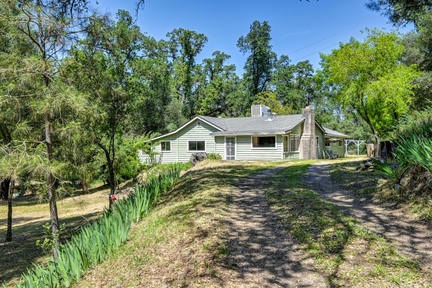 1147 Lotus Road Lotus, CA 95651 - Photo 47 of 65