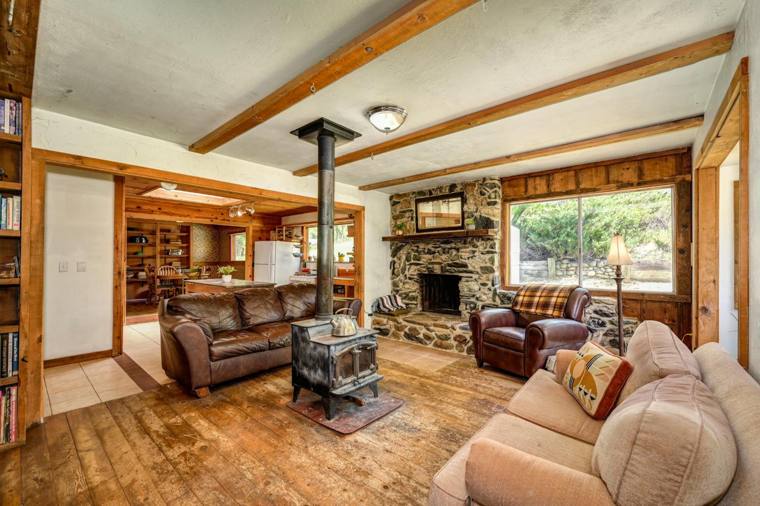 1147 Lotus Road Lotus, CA 95651 - Photo 5 of 65