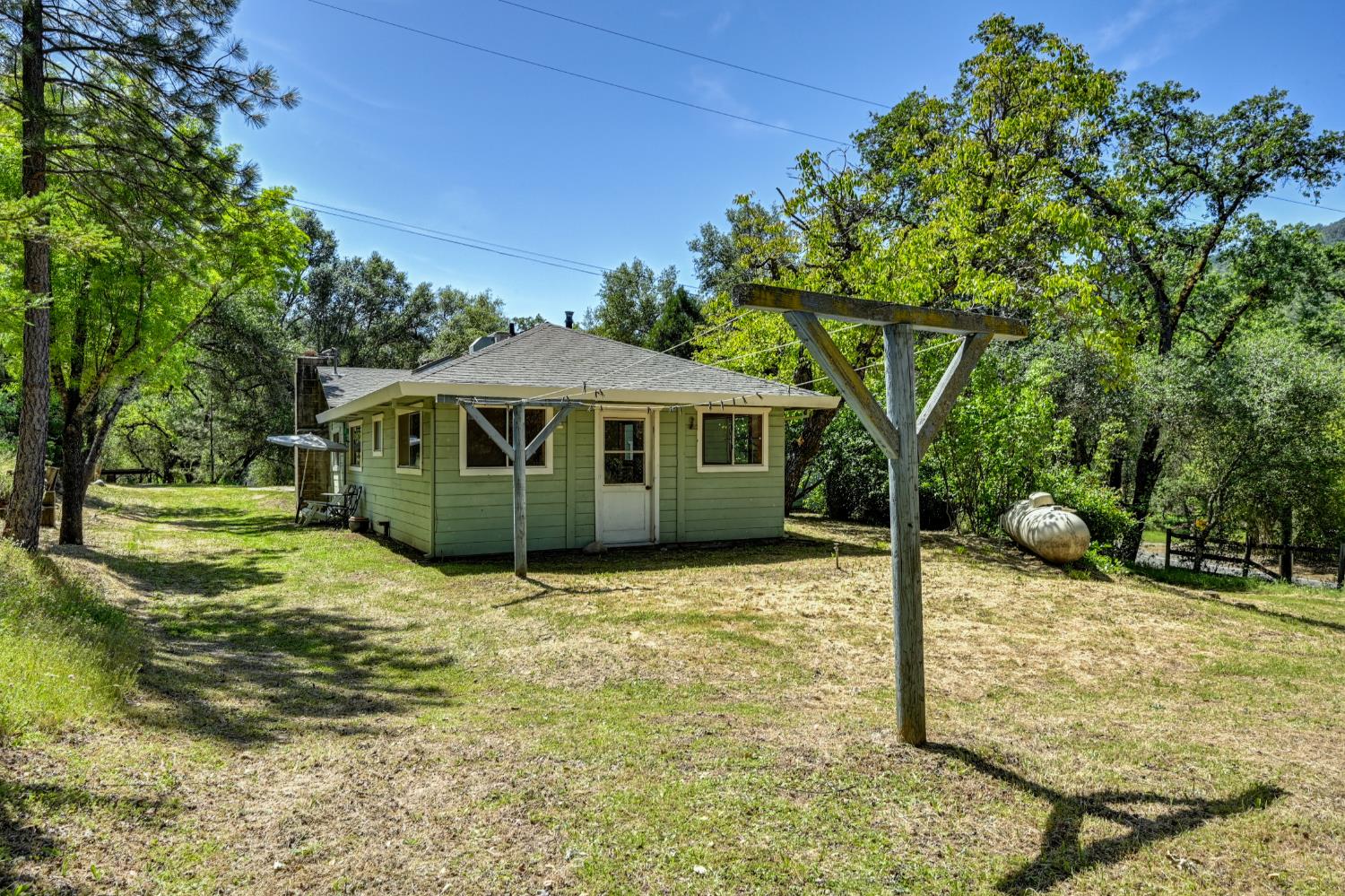 1147 Lotus Road Lotus, CA 95651 - Photo 53 of 65
