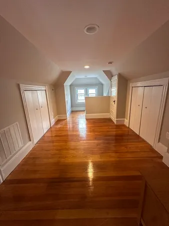 $2,400 | 3 Westview Road, Unit 2, Natick, MA 01760