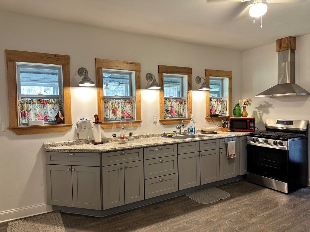 963 Pioneer Road Franklin, PA 16323 - Photo 7 of 20 Gallery Image 7