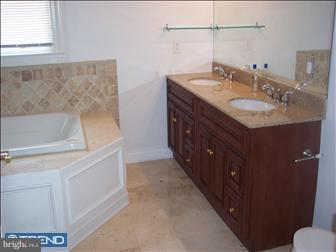 1110 General Hamilton Road Washington Crossing, PA 18977 - Photo 5 of 6 Bathroom