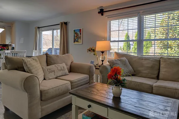 $4,950 | 31 Ashwood Avenue, Summit, NJ 07901
