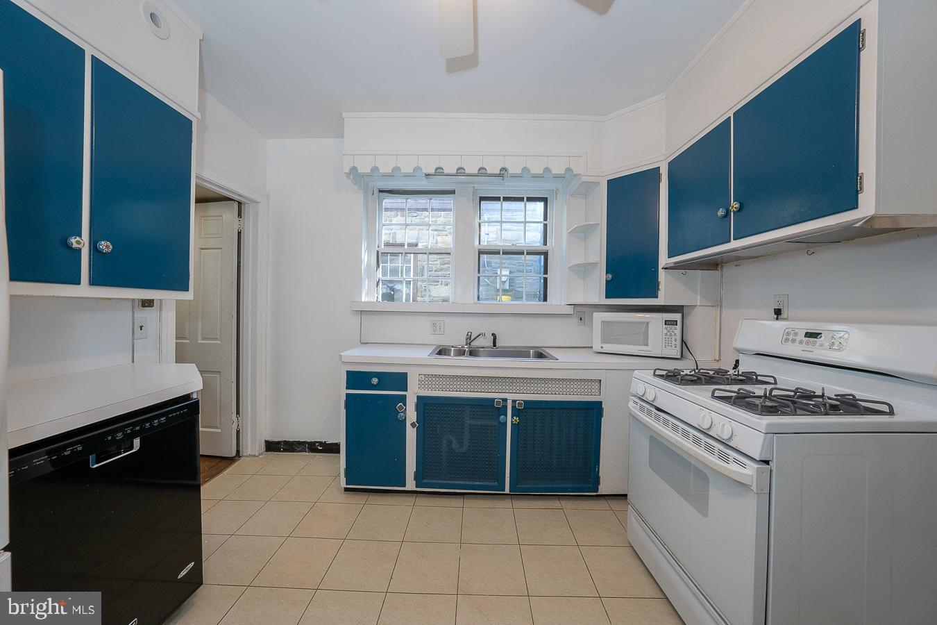 8207 Marion Road Elkins Park, PA 19027 - Photo 25 of 55 Kitchen
