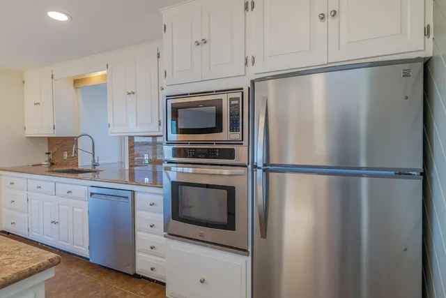 $1,149,000 | 547 Mariaville Road, Ellsworth, ME 04605