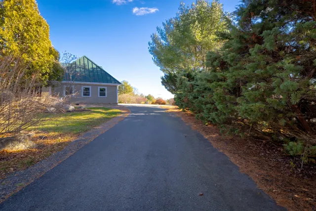 $1,149,000 | 547 Mariaville Road, Ellsworth, ME 04605