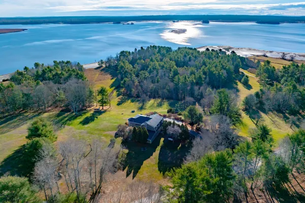 $1,099,000 | 547 Mariaville Road, Ellsworth, ME 04605