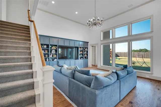 $629,000 | 917 South Bluebird Lane, Midlothian, TX 76065