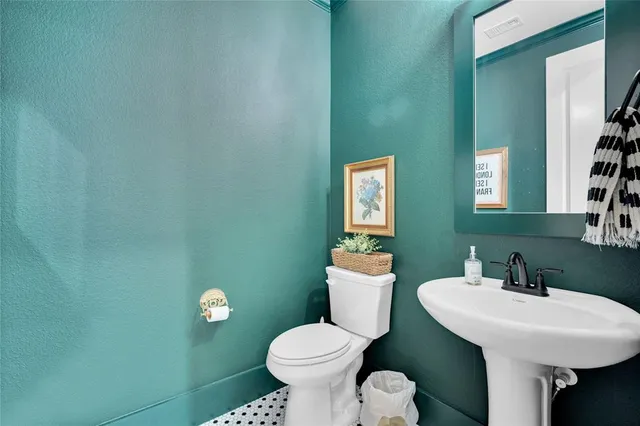 $629,000 | 917 South Bluebird Lane, Midlothian, TX 76065