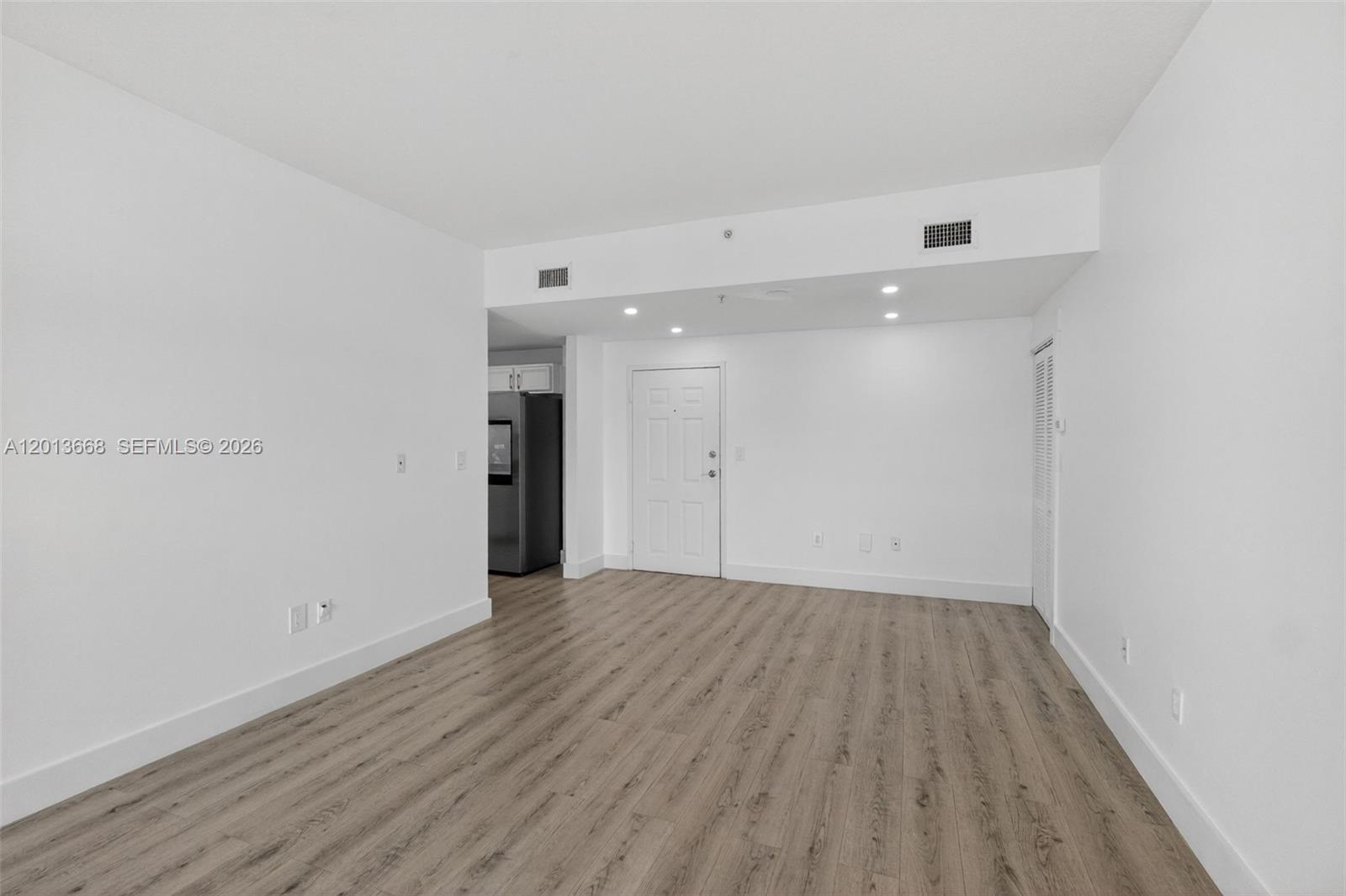 5271 Southwest 8th Street, Unit 305 Miami, FL 33134 - Photo 5 of 35