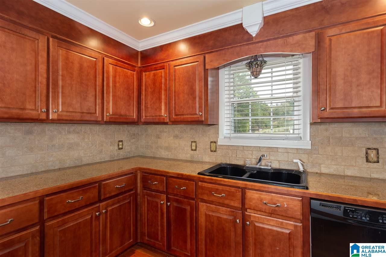 1520 Sawyer Mountain Road Oneonta, AL 35121 - Photo 13 of 33