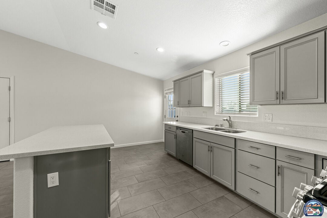 581 Lee Road, Unit 583 Imperial, CA 92251 - Photo 23 of 27 Gallery Image 23
