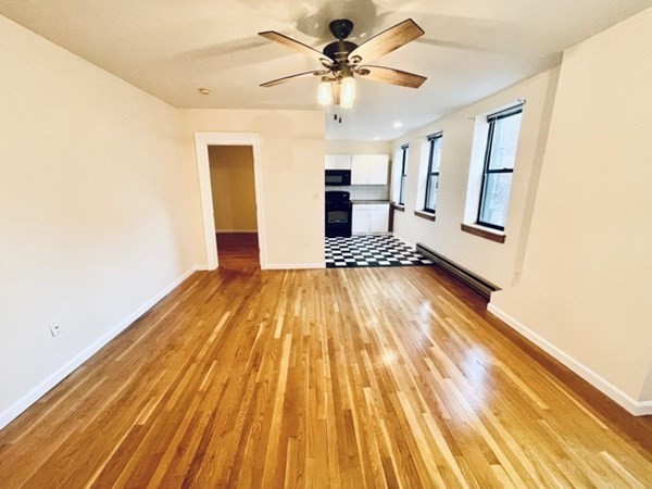 13 Thacher Street, Unit 4 Boston, MA 02113 - Photo 5 of 21