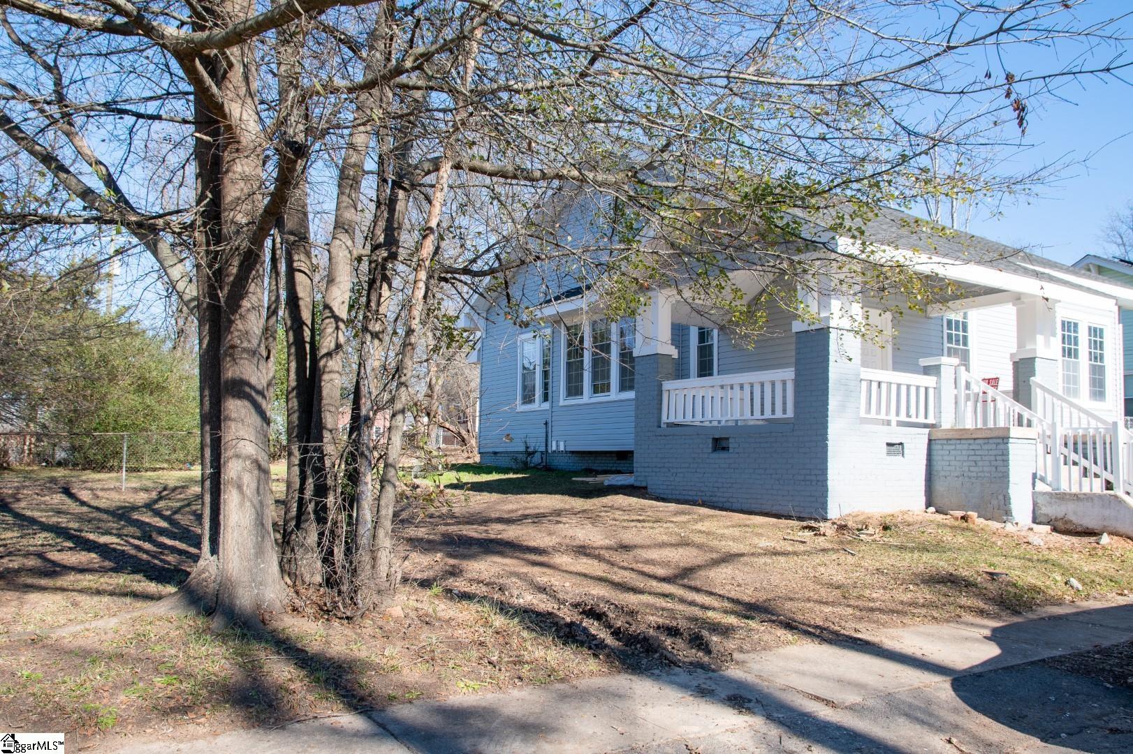 410 Frances Street Clinton, SC 29325 - Photo 16 of 17 Gallery Image 16