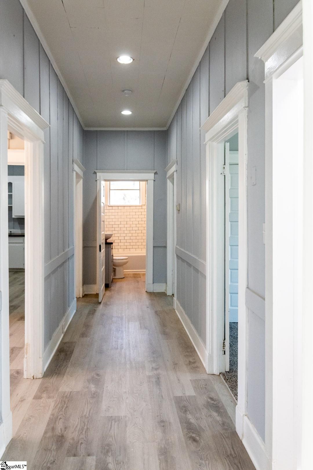 410 Frances Street Clinton, SC 29325 - Photo 6 of 17 Gallery Image 6