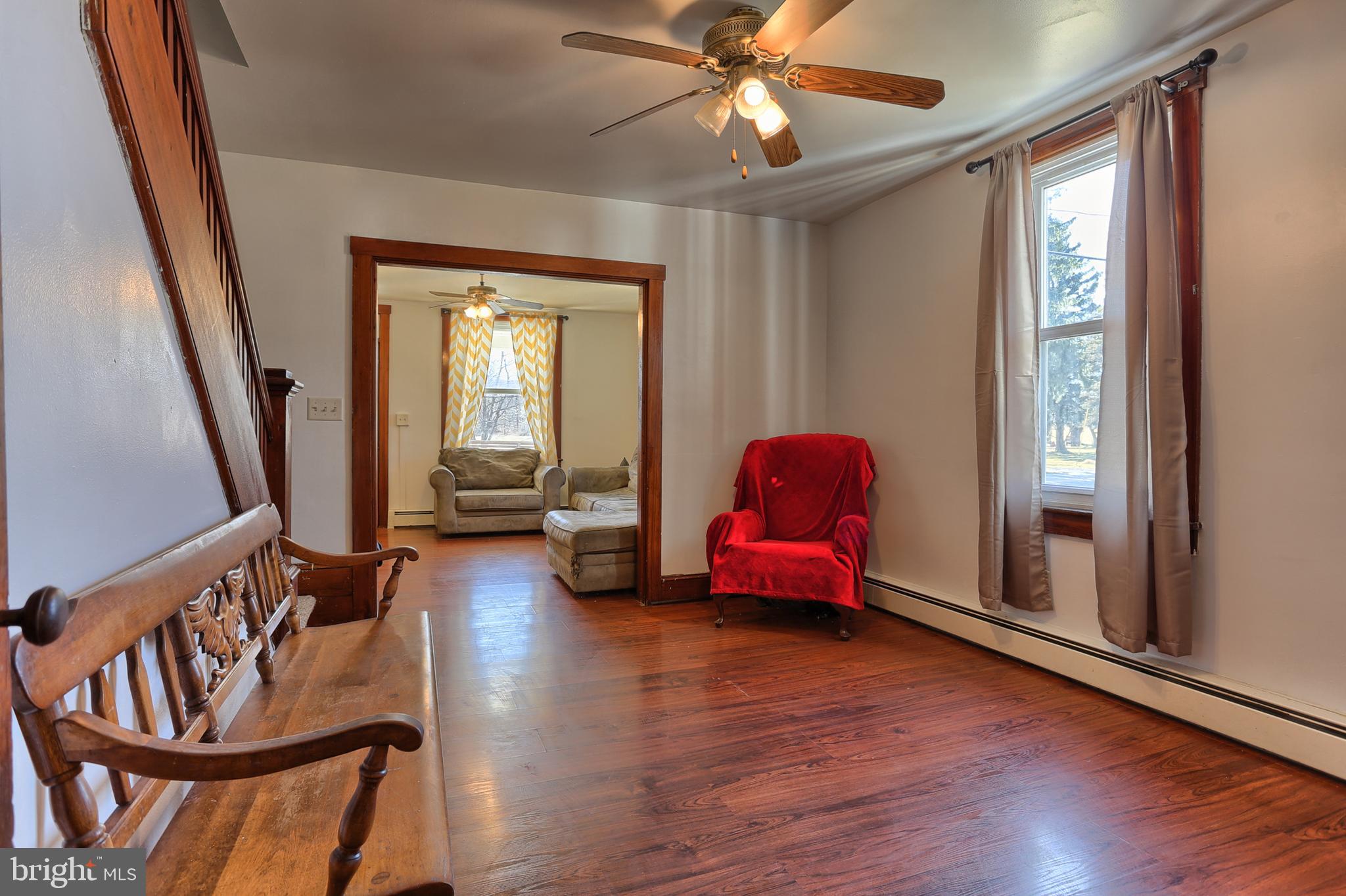 921 Turnpike Road Elizabethtown, PA 17022 - Photo 13 of 31 Dining Room