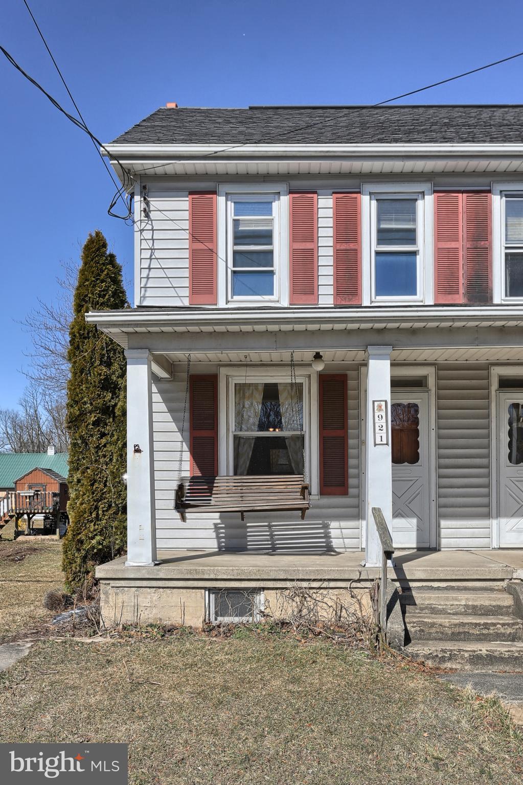 921 Turnpike Road Elizabethtown, PA 17022 - Photo 3 of 31 Gallery Image 3